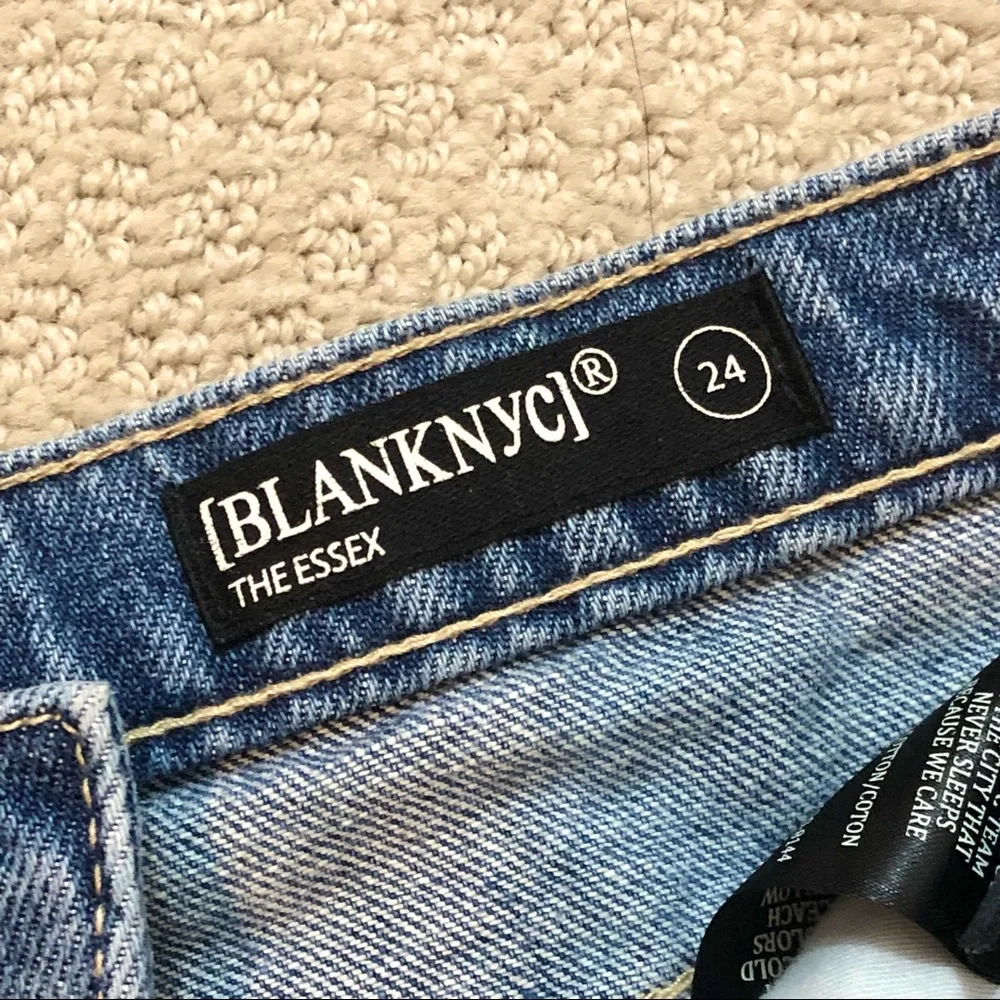 \Blank NYC\• The Essex Classic Cutoff Shorts